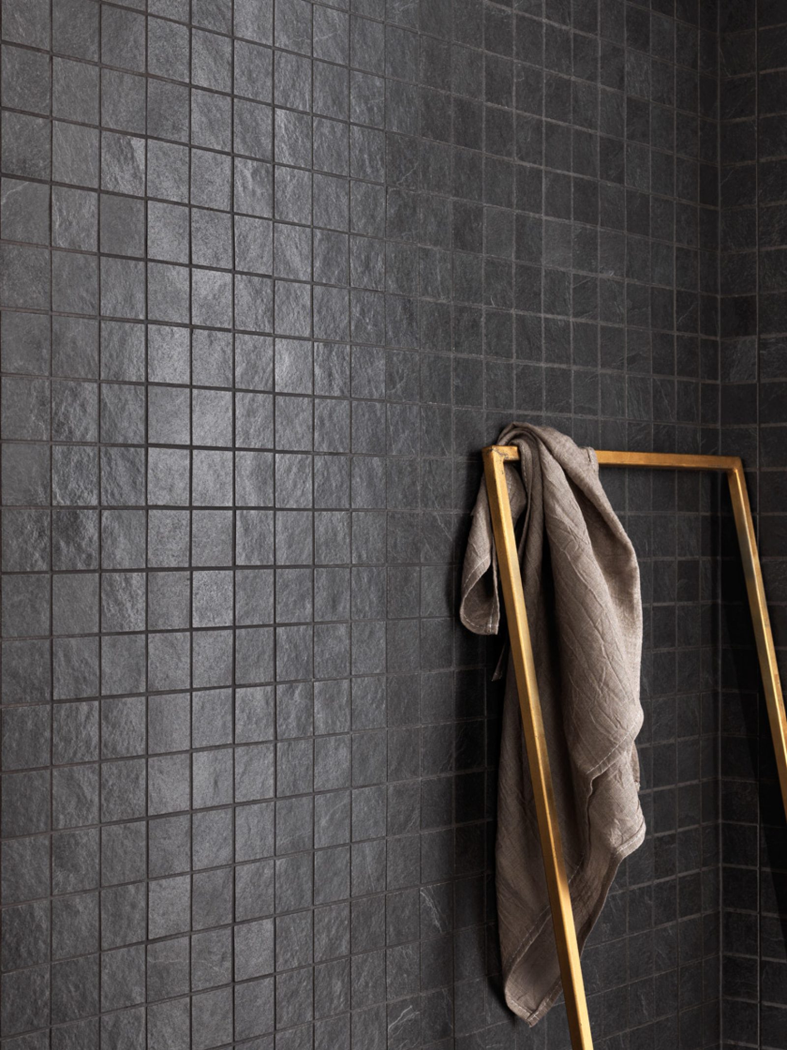 LEA Slimtech Waterfall 0