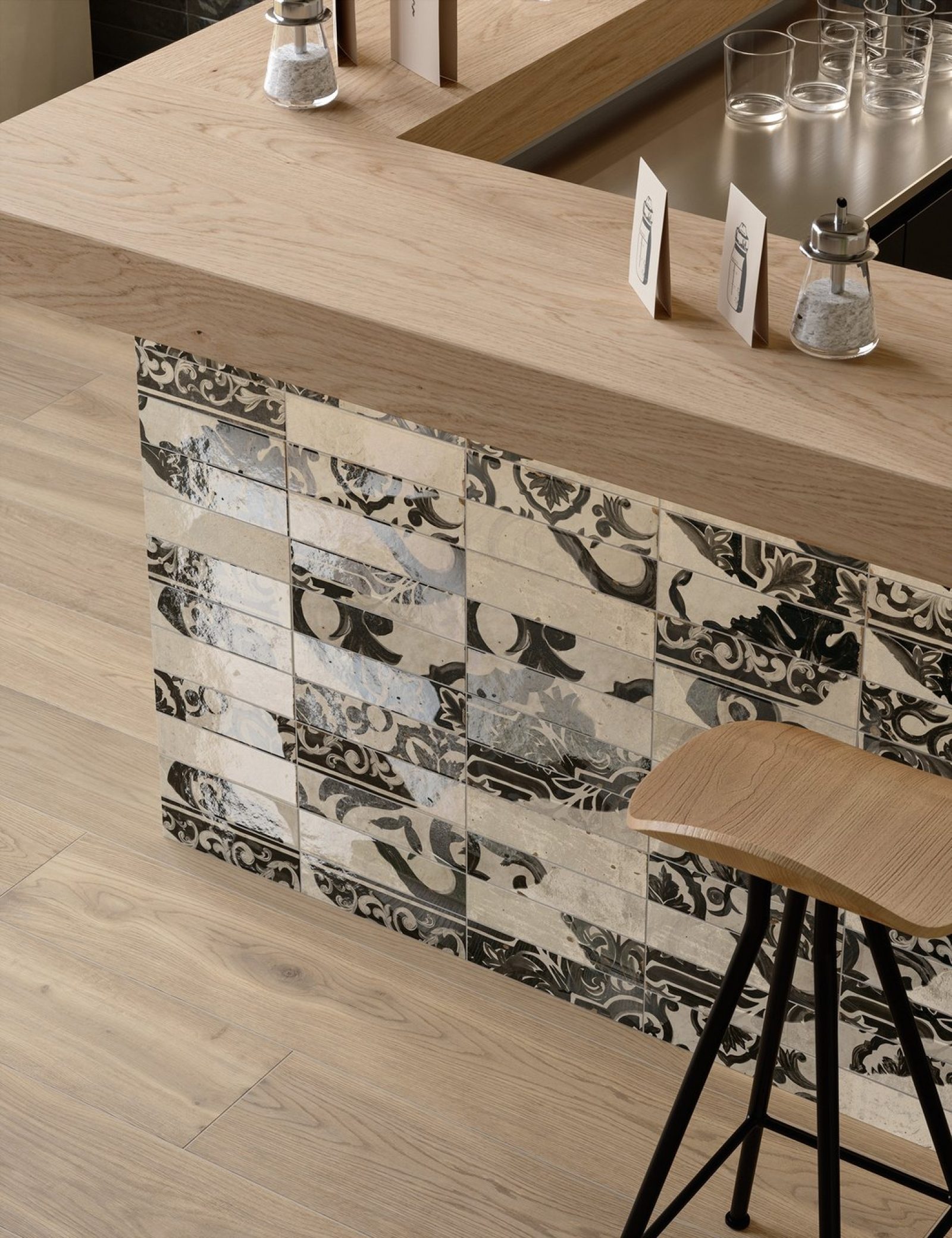 MARCA CORONA Miniature Fregio 8