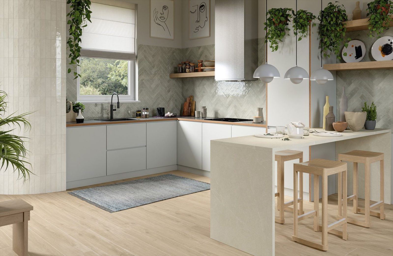 MARCA CORONA Miniature Soda 2